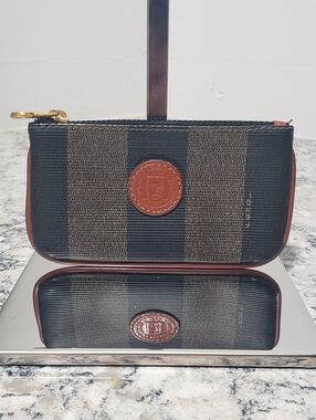 Fendi Pequin Logo Leather Card Key Coin Pouch Keychain